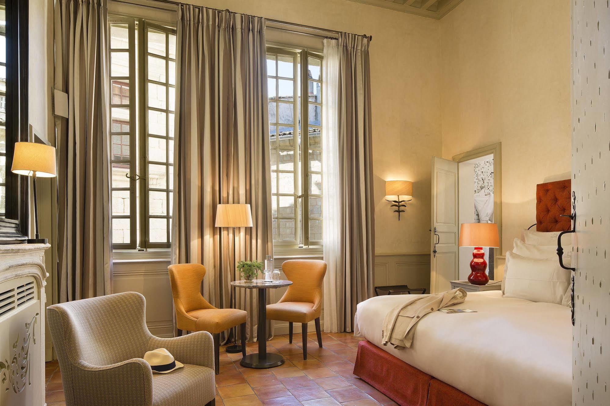 La Maison D'Uzes Relais & Chateaux Exterior foto